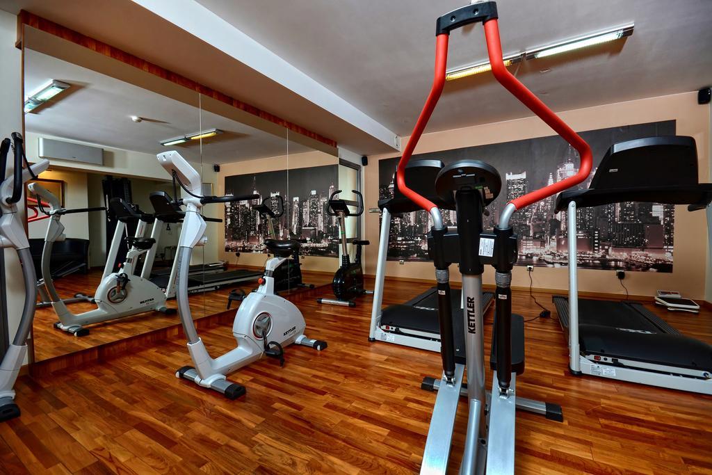 Mazowsze Medi Spa أوسترون المظهر الخارجي الصورة