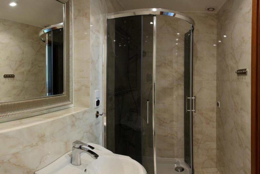 Mazowsze Medi Spa أوسترون الغرفة الصورة